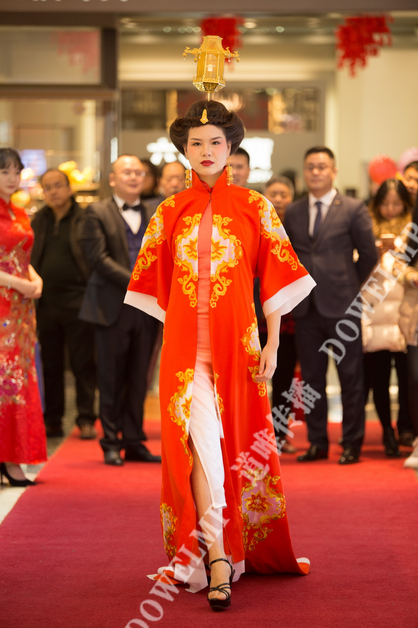 跨世纪的经典 萃华珠宝中华艺术美学闪耀武汉世贸